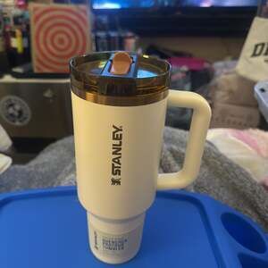Stanley The Quencher ProTour Flip Straw Tumbler 40oz Cream Rose Gold